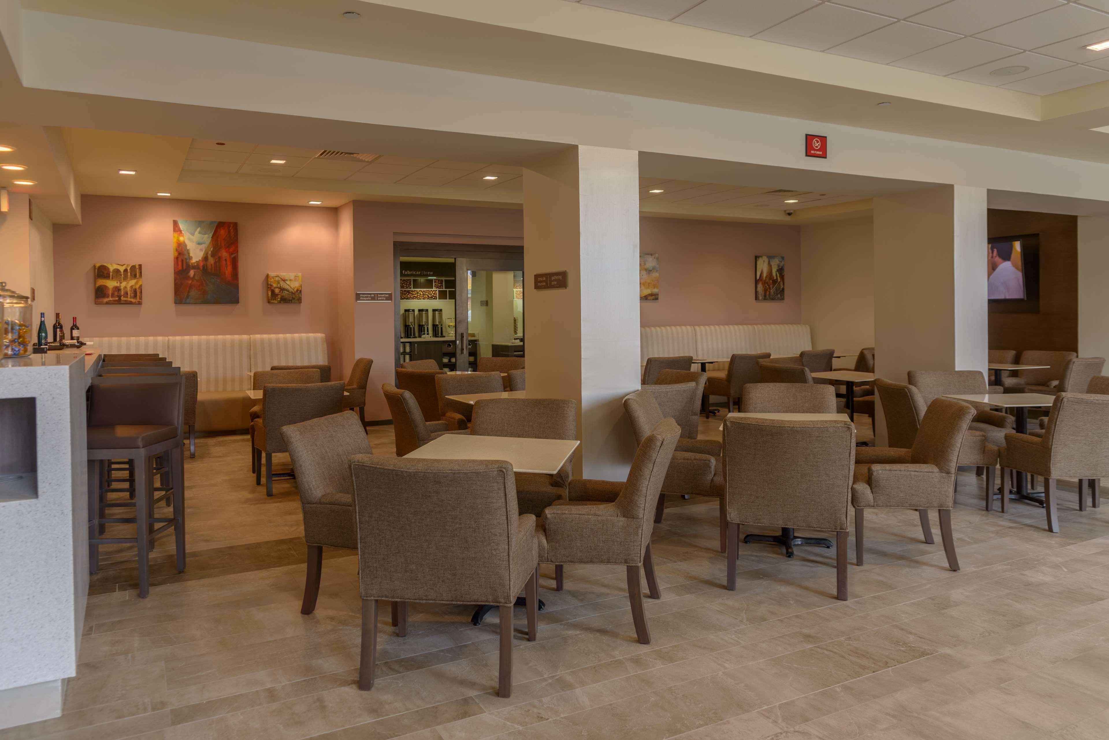 Hampton Inn Zacatecas Exteriör bild